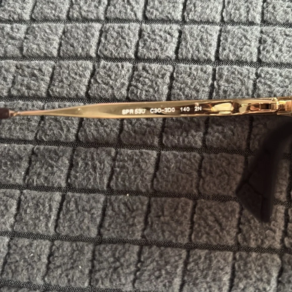 Prada sunglasses - Picture 8 of 8